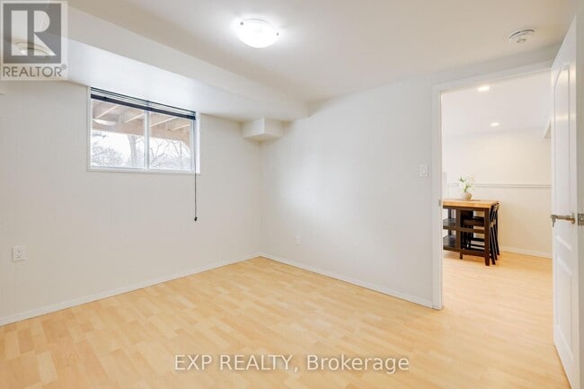 Photo du bâtiment - 100 Micmac Crescent