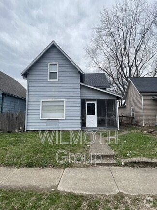 Building Photo - 1226 S Sheffield Ave
