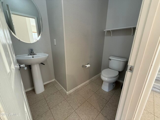 Building Photo - 2896 E Trigger Way