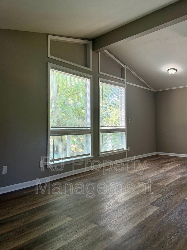 Building Photo - 3417 Edgar St