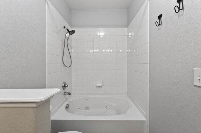 Building Photo - 4451 S Ammons St