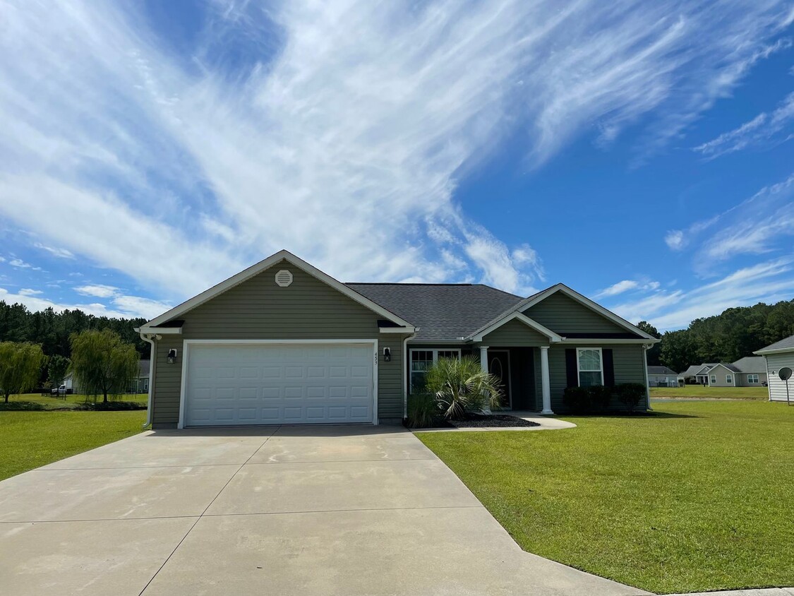 Primary Photo - 3 Bedroom/2 Bath in Conway! 2 Car Garage &...