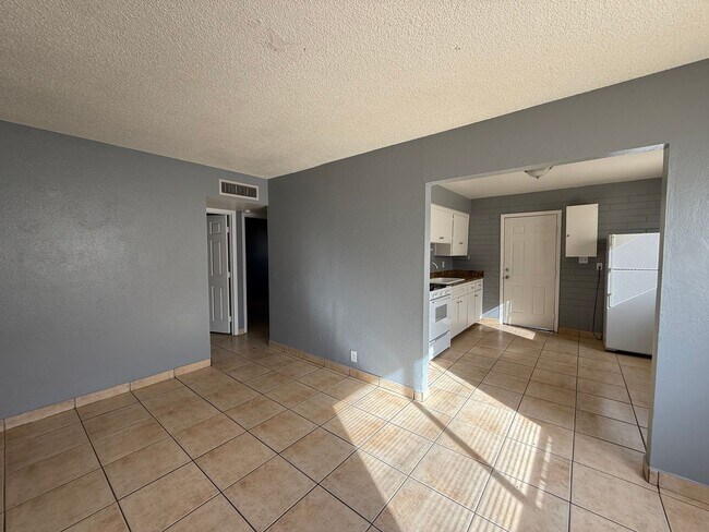 Foto del edificio - 5123 N 28th Dr