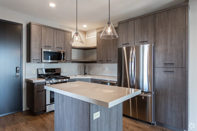 2HAB, 2BA - 971 ft² - Salt Lake Costume Apartments