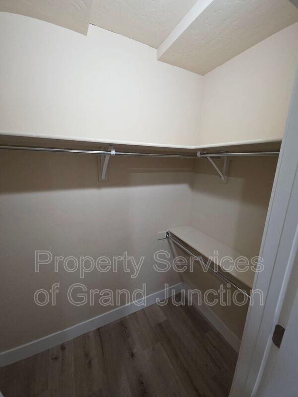 Foto del edificio - 1645 N 7th St