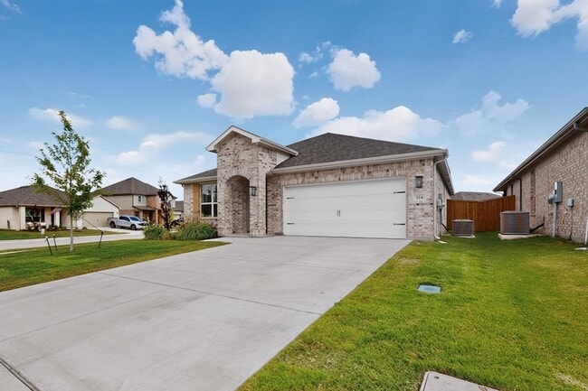 Building Photo - 114 Drovers Dr