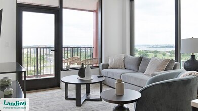 Building Photo - 632 Howard Rd SE