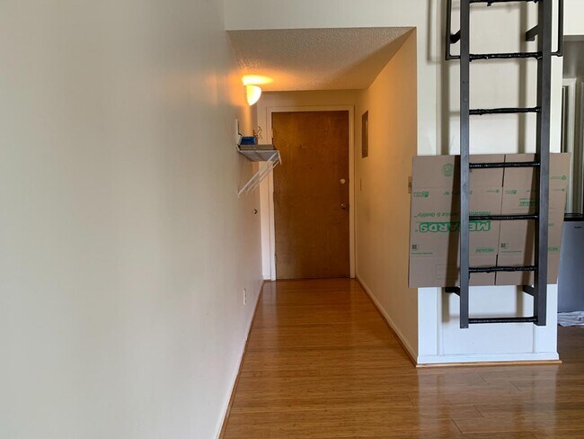 Foto del edificio - 226 W Michigan Ave