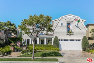 Building Photo - 7391 W Coastal View Dr