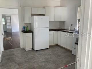 Foto del edificio - 811 Jeffords St