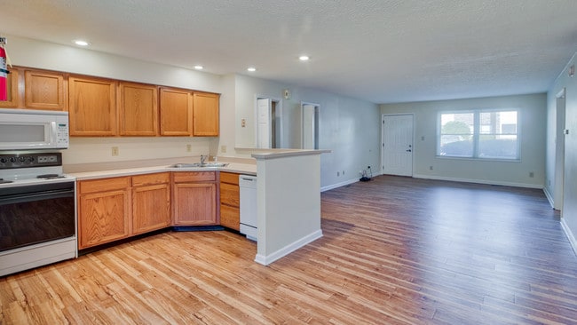 Building Photo - Walnut Springs