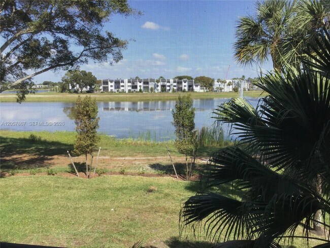 Building Photo - 4832 Esedra Ct