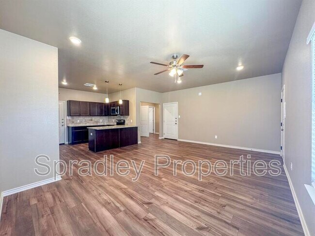Building Photo - 1261A Jasmine Dr