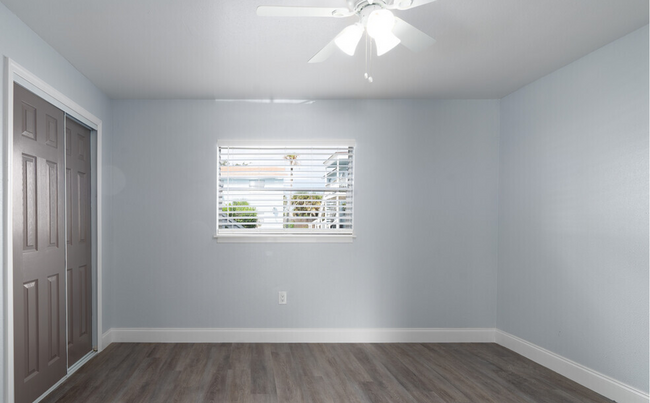 Interior Photo - Manatee Bay Apartments