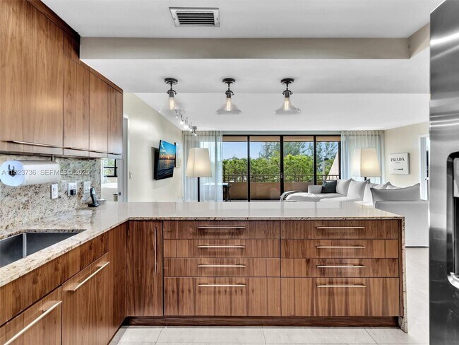 Foto del edificio - 11113 Biscayne Blvd