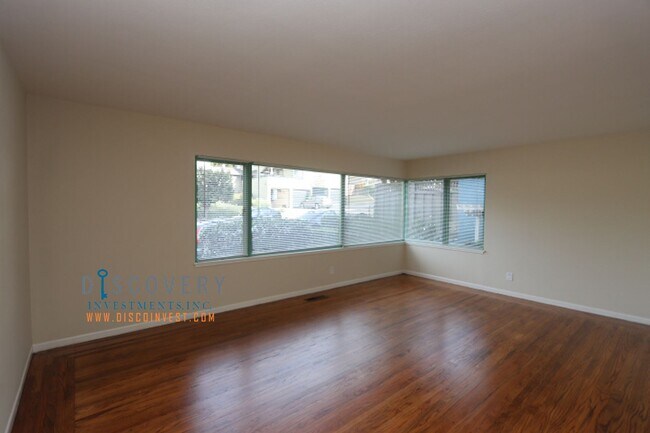 Foto del edificio - Merced Ave. 6226-6232