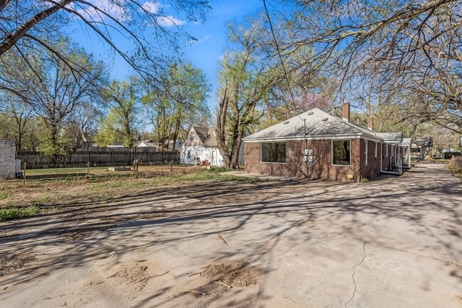 Foto del edificio - Perfect 2 Bed 1 Bath