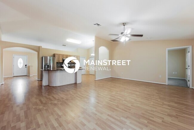 Foto del edificio - 3 Bedroom Pet-Friendly Home in Lehigh Acre...