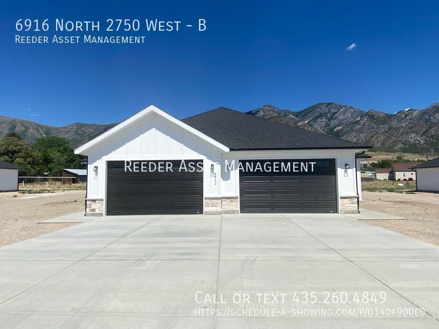 Primary Photo - 3 Bedroom 2 Bathroom Ground Level Unit Loc...