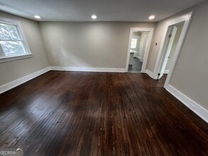 Building Photo - 129 Whitefoord Ave NE