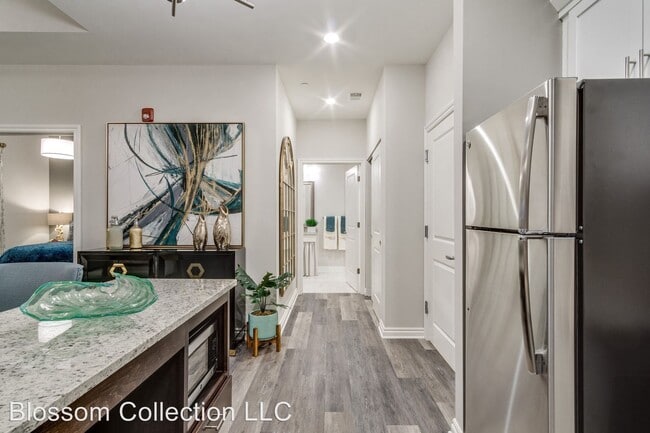 Building Photo - 1 br, 1 bath Apartment - 3145 Lily Trail