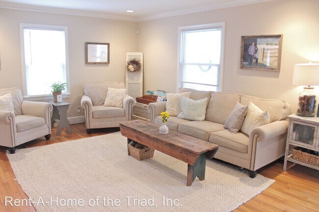 Foto del edificio - 3 br, 2 bath House - 1368 Seminole Drive