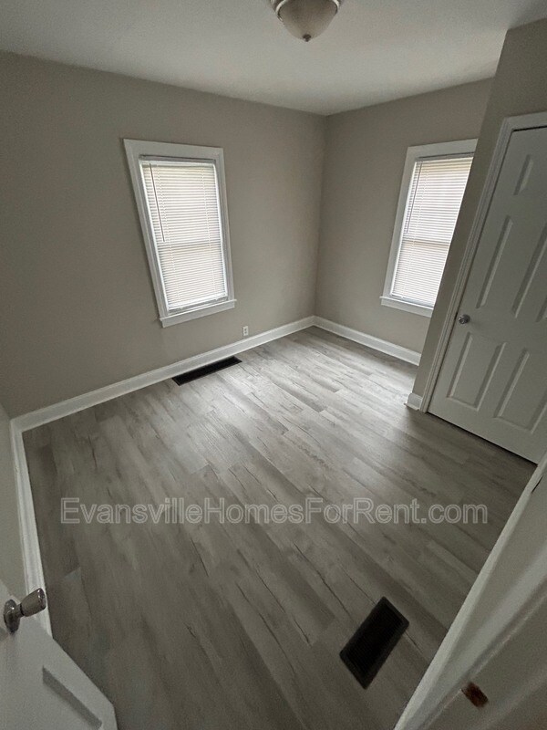 Foto del edificio - 2724 Stringtown Rd