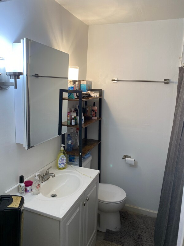 Foto del edificio - 2085 Cedar St