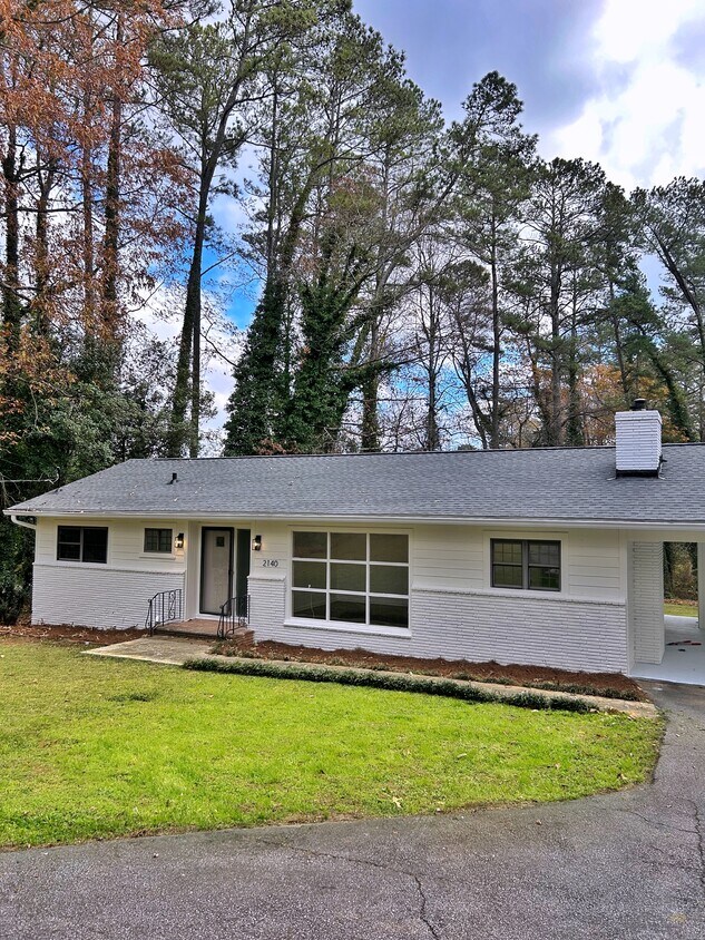 Foto principal - 2140 Bells Ferry Rd