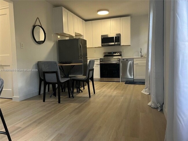 Foto del edificio - 421 75th St