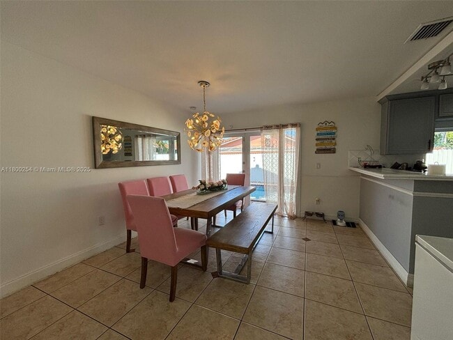 Building Photo - 11041 SW 143rd Ct