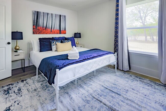 Foto del edificio - 13207 Easley Dr