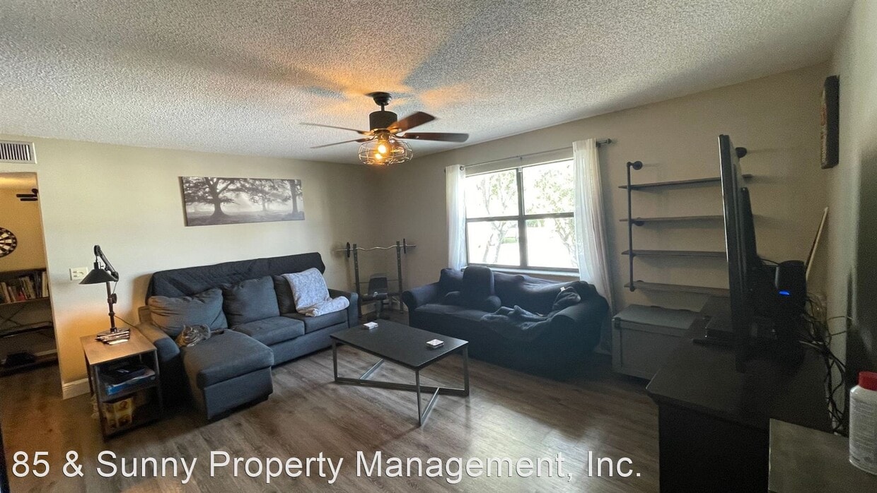 1 br, 1 bath House 596 Wickham Rd 44 House Rental in Melbourne, FL