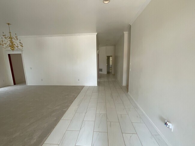 Foto del edificio - 5801 NW 101st St