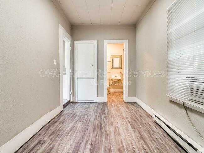 Foto del edificio - 1740 NW 11th St