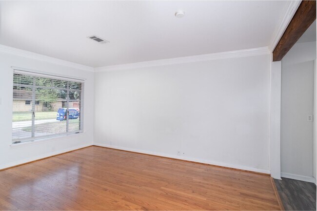 Foto del edificio - 3014 Attridge Rd