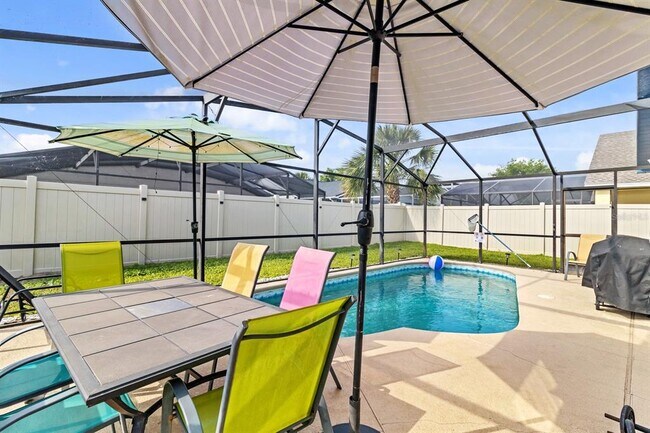 Building Photo - 7830 Myrtle Oak Ln