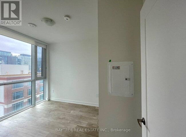 Building Photo - 135 Lower Sherbourne St