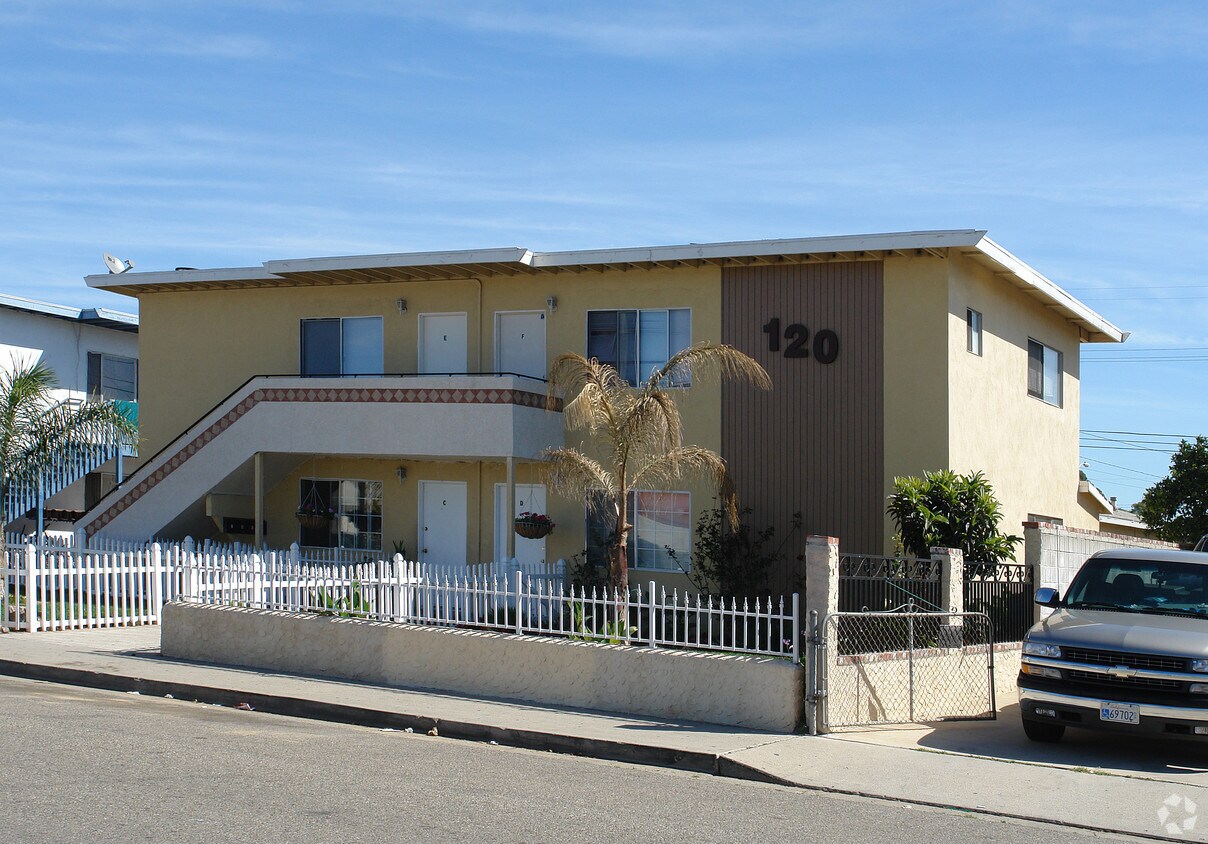 Building Photo - 120 S Roosevelt Ave