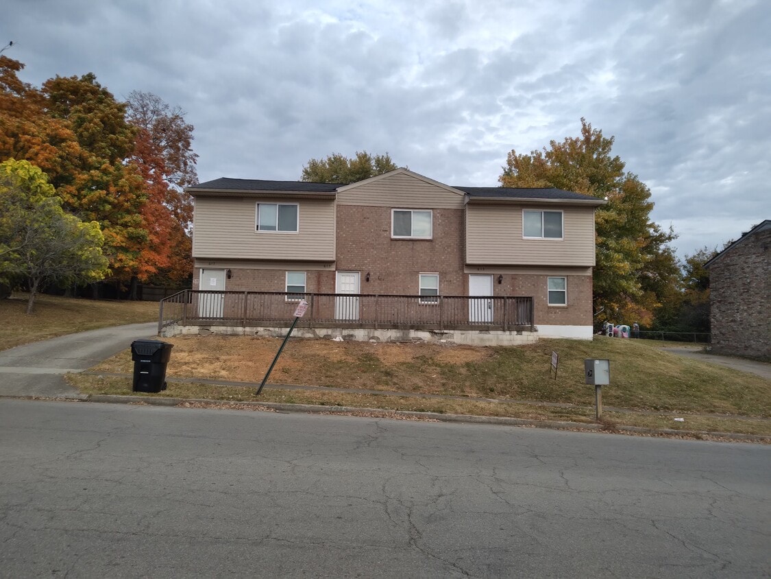 613 Ridgeview Dr Unit 613, Frankfort, KY 40601 Apartments in