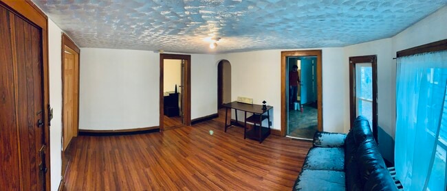 Building Photo - 169 Grand Ave