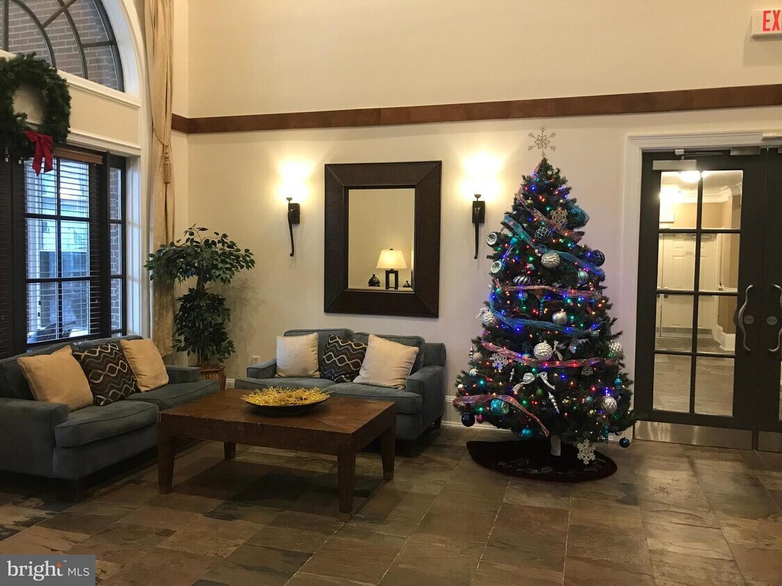 2465 Army Navy Dr Unit 1306, Arlington, VA 22206 Apartment for Rent