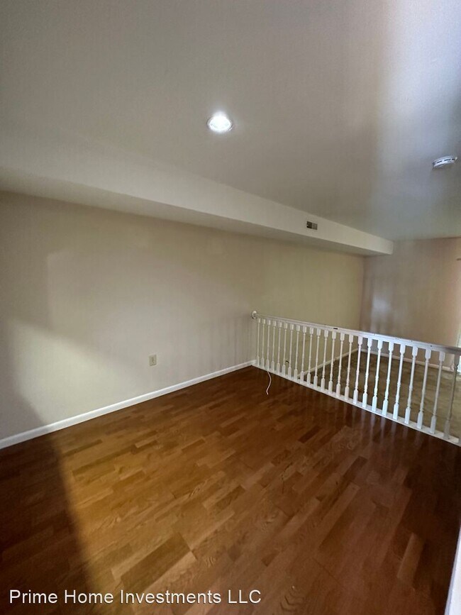 Foto del edificio - 2 br, 2.5 bath House - 24 Beechtree Lane