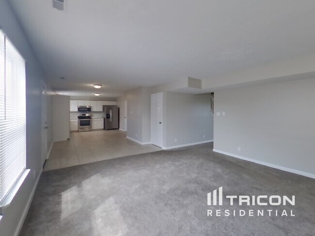 Foto del edificio - 101 Bent Stream Ln