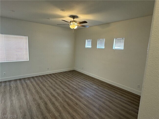 Building Photo - 6370 Lonesome Lake St