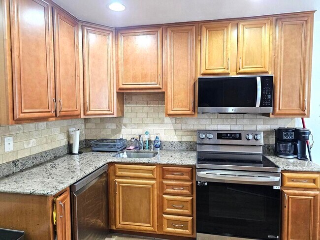 Foto del edificio - 45 Conti Pkwy