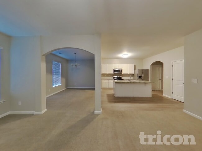 Building Photo - 174 Southwind Cir