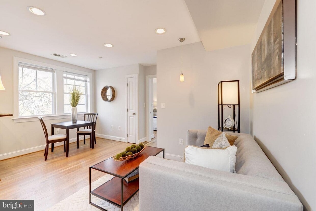Main living area - 1927 3rd St NE (Washington, DC)