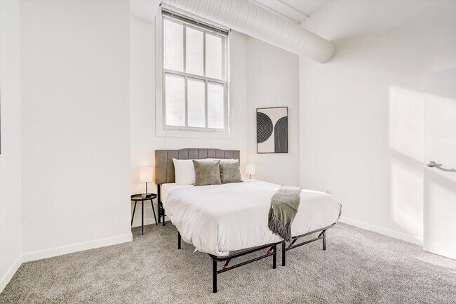 Foto del edificio - 125 W Market St