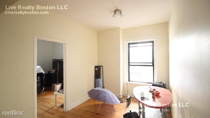 Building Photo - 1231 Commonwealth Ave